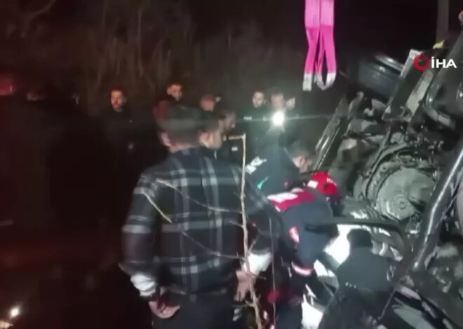 Malatya’da Trafik Polisine Tır Çarptı