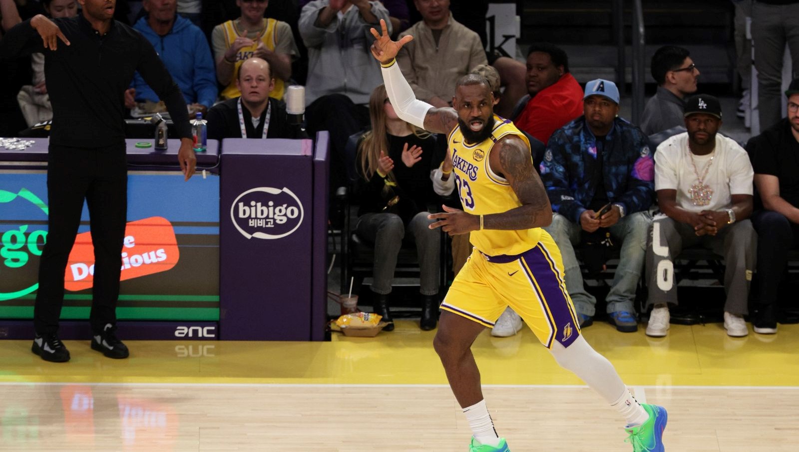 cin medyasi lebron jamesin konusmasini makale diye yayinlamisti tartisma suruyor b2GBK13J.jpg