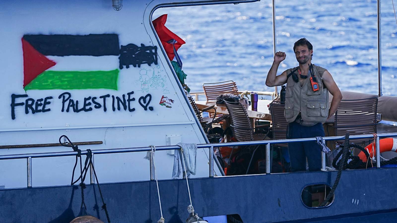 kuresel sumud filosunun gazzeye ulasmasina 175 deniz mili kaldi P1NLHq1K