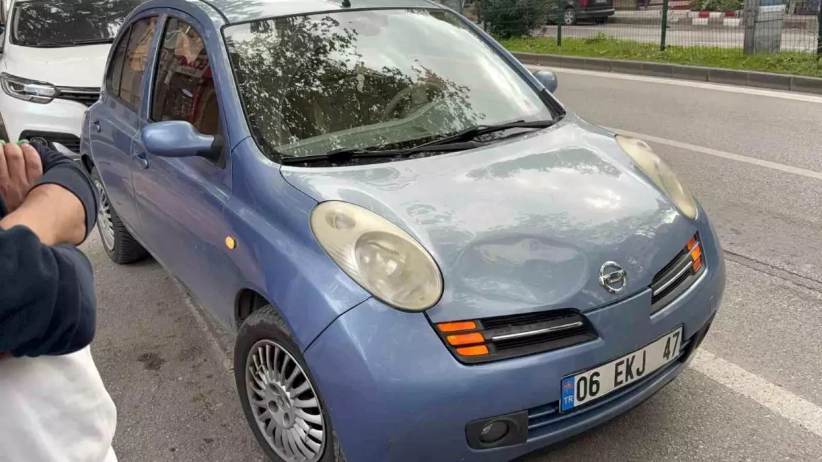 samsunda yayalara carpan otomobil kazasinda iki yarali bAUAuH89.jpg