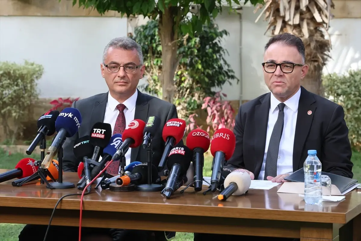 tufan erhurman kktc cumhurbaskani Ae7OzjGp.jpg