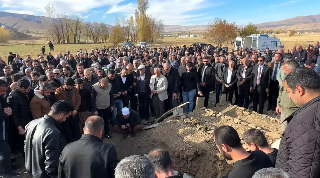 otomobil ve tanker carpisti selma karay hayatini kaybetti f8IaAkNa.jpg