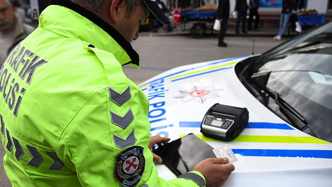 suruculer dikkat 993 tl ceza yazilacak artik mecburiyet getirildi dw5NLudF.jpg