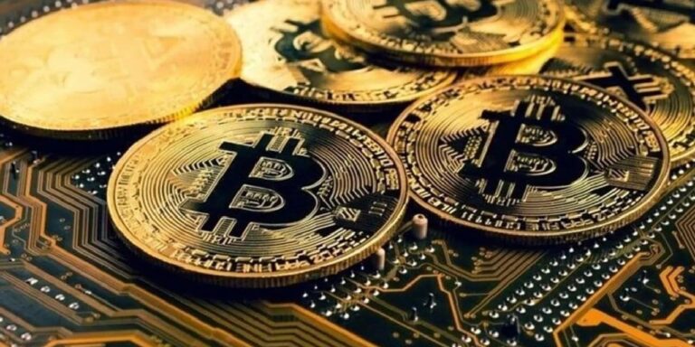 kripto-piyasasinda-bitcoin-firtinasi-tam-gaz-ilerliyor-ItPtFLCu